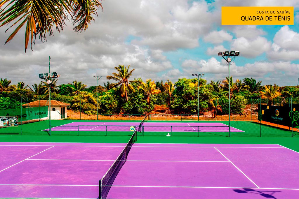 Area Externa - quadra de tenis