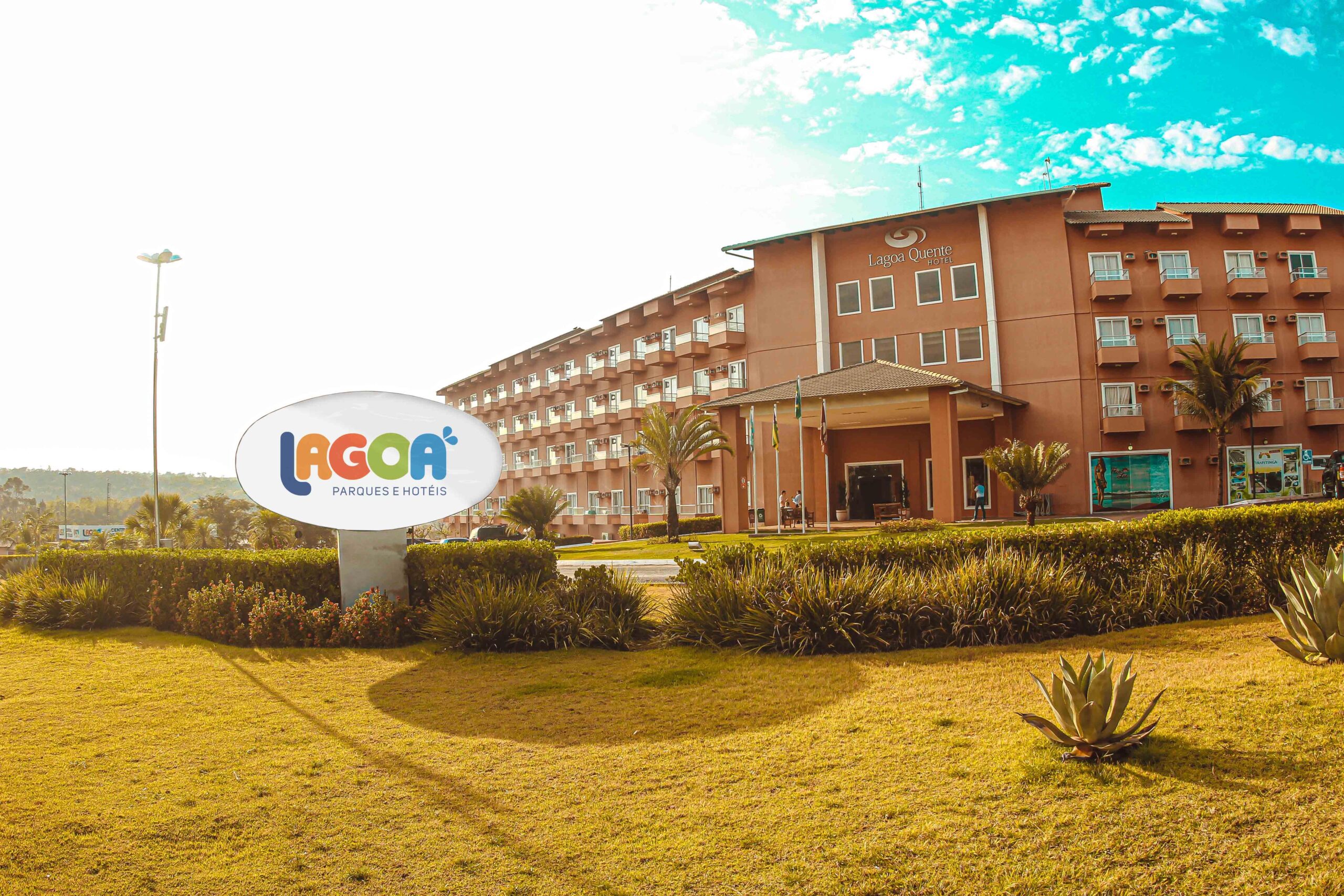 Lagoa Quente Hotel
