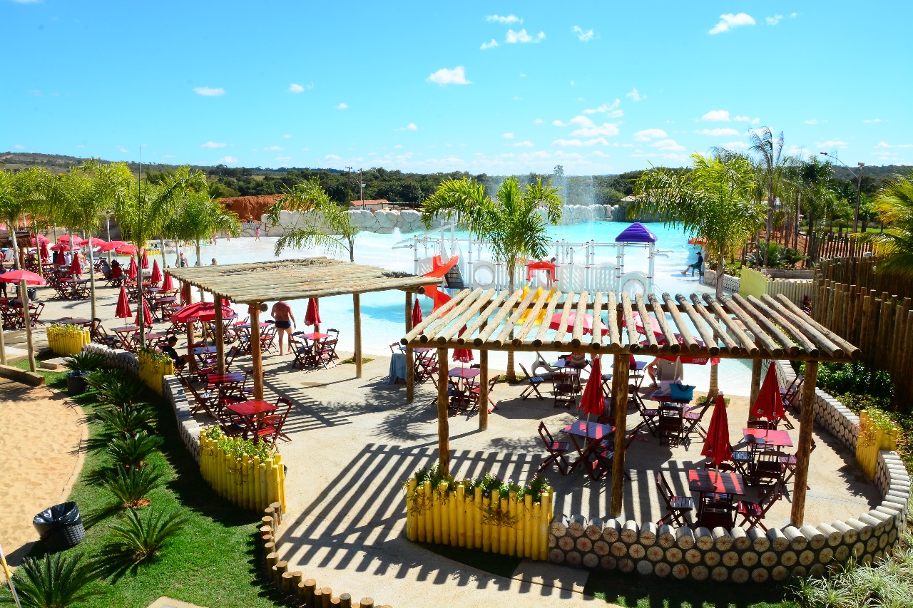 Lagoa Quente Hotel